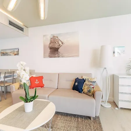 Z Widokiem Na Morze I Aneksem Kuchennym Ultra Marine Apartament *