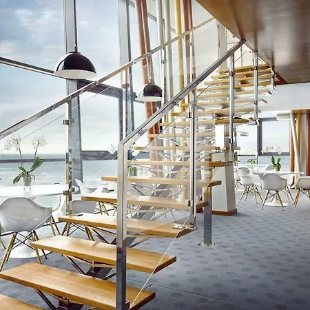 Z Widokiem Na Morze Z Aneksem Kuchennym I Basenem Ultra Marine Apartmán *