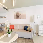 Z Widokiem Na Morze Z Aneksem Kuchennym I Basenem Ultra Marine Apartment *