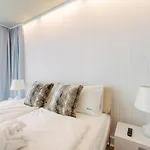 Z Widokiem Na Morze Z Aneksem Kuchennym I Basenem Ultra Marine Apartment