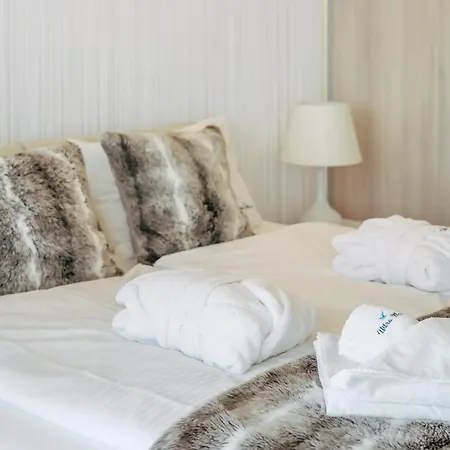 Z Widokiem Na Morze Z Aneksem Kuchennym I Basenem Ultra Marine Kolberg