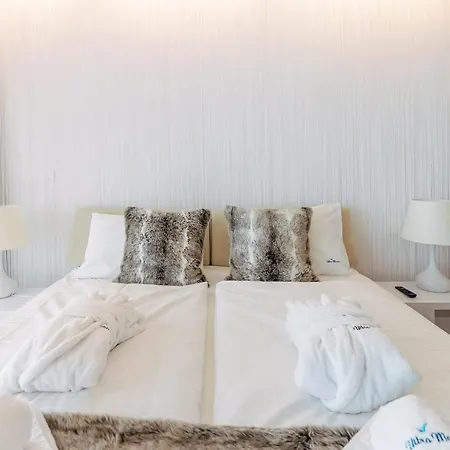 Z Widokiem Na Morze I Aneksem Kuchennym Ultra Marine *