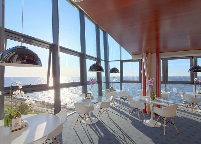 Z Widokiem Na Morze I Aneksem Kuchennym Ultra Marine Apartament *